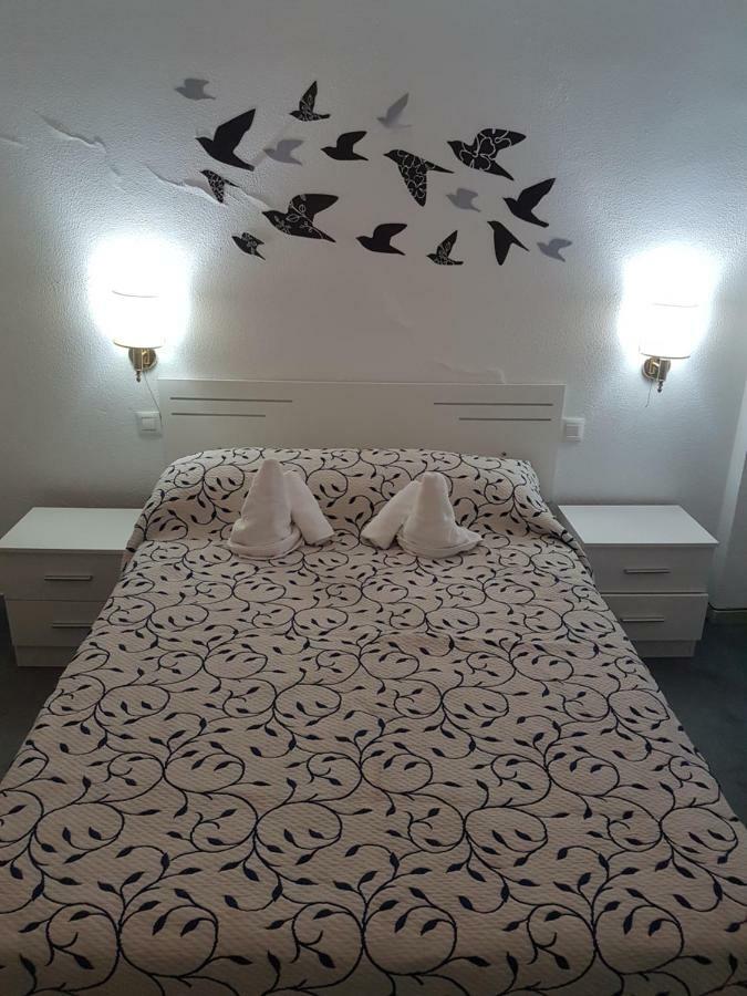 Apartamento Victoria Sevilla Exteriör bild